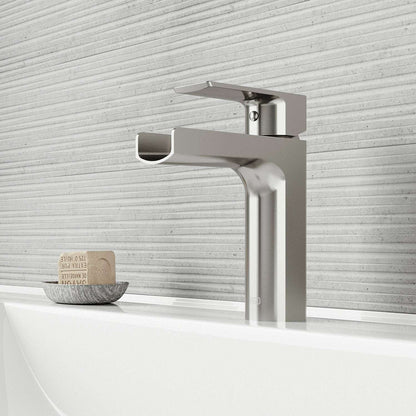 Kitchen Sink Faucet with Touchless Sensor Control – Pull-Down Spray Head