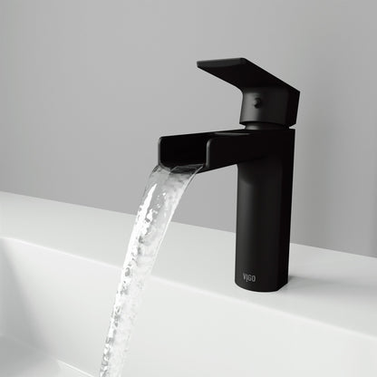 Kitchen Sink Faucet with Touchless Sensor Control – Pull-Down Spray Head