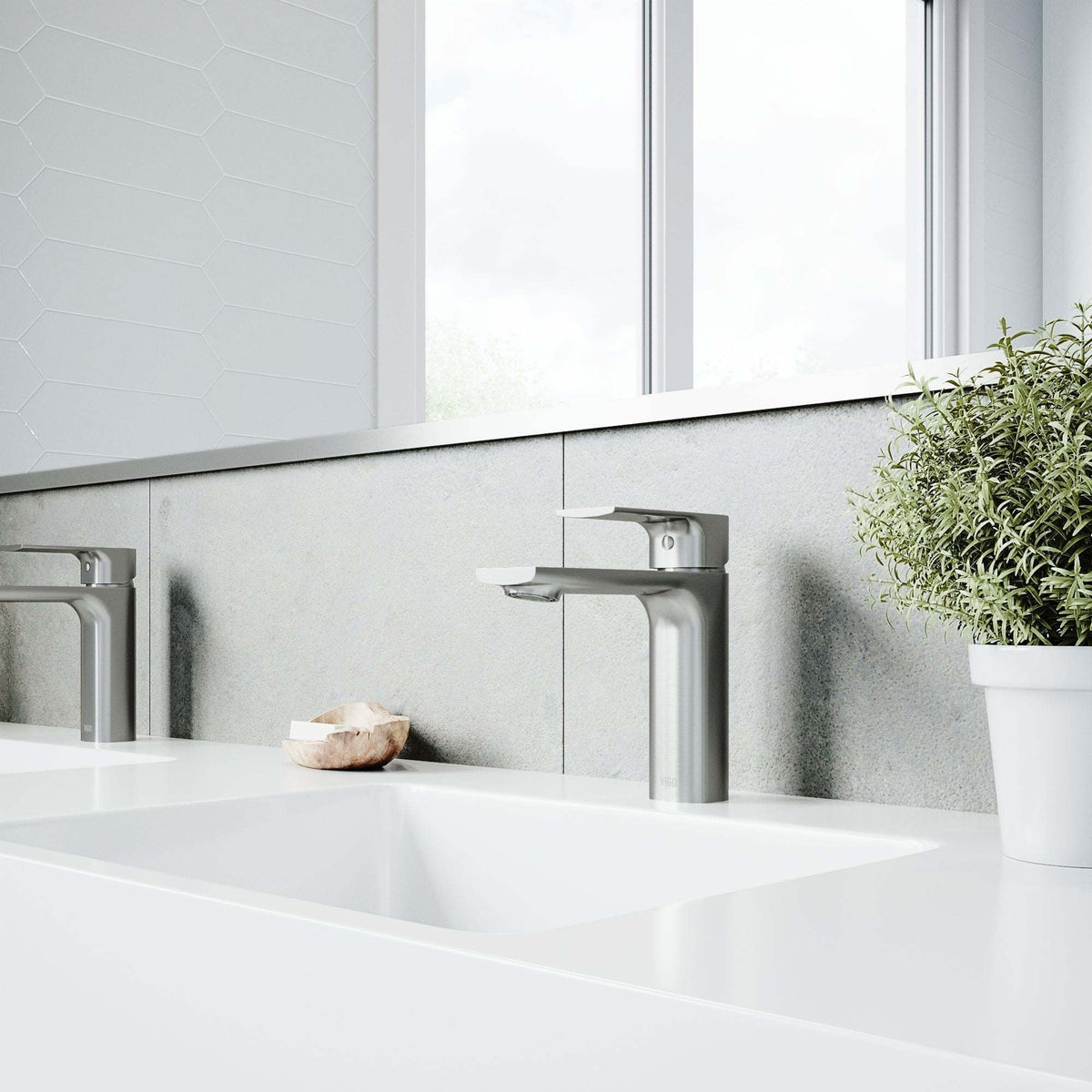 Davidson Single Hole Bathroom Faucet