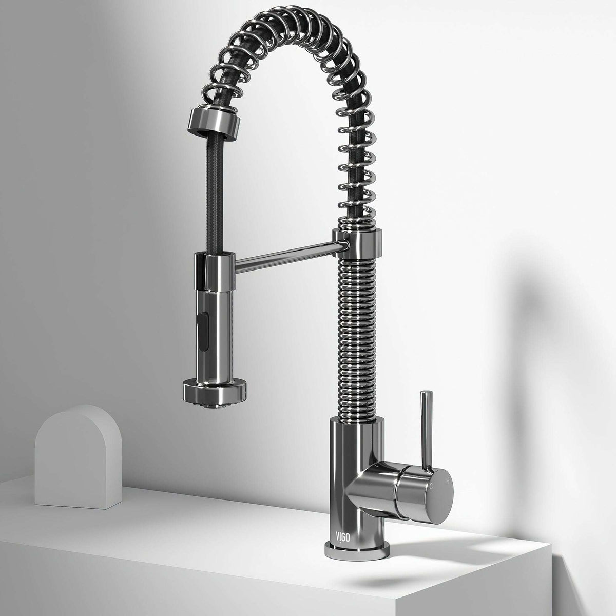 Edison Pull-Down Kitchen Spray Faucet
