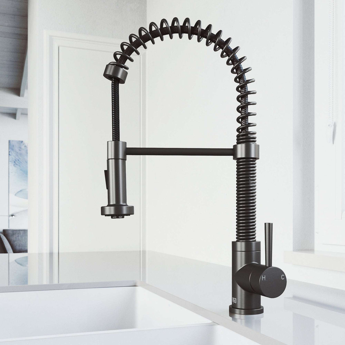 Edison Pull-Down Kitchen Spray Faucet