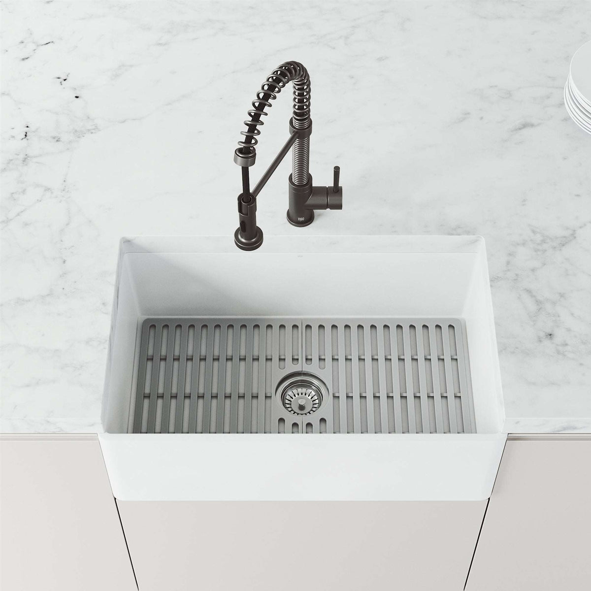 Edison Pull-Down Kitchen Spray Faucet