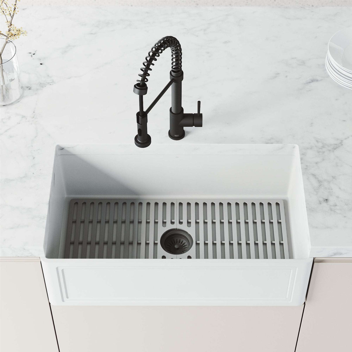 Edison Pull-Down Kitchen Spray Faucet