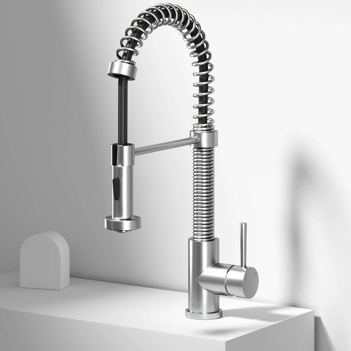 Edison Pull-Down Kitchen Spray Faucet