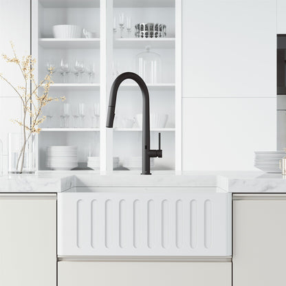 Touchless Pull-Down Kitchen Faucet – Smart Motion Sensor Water Control