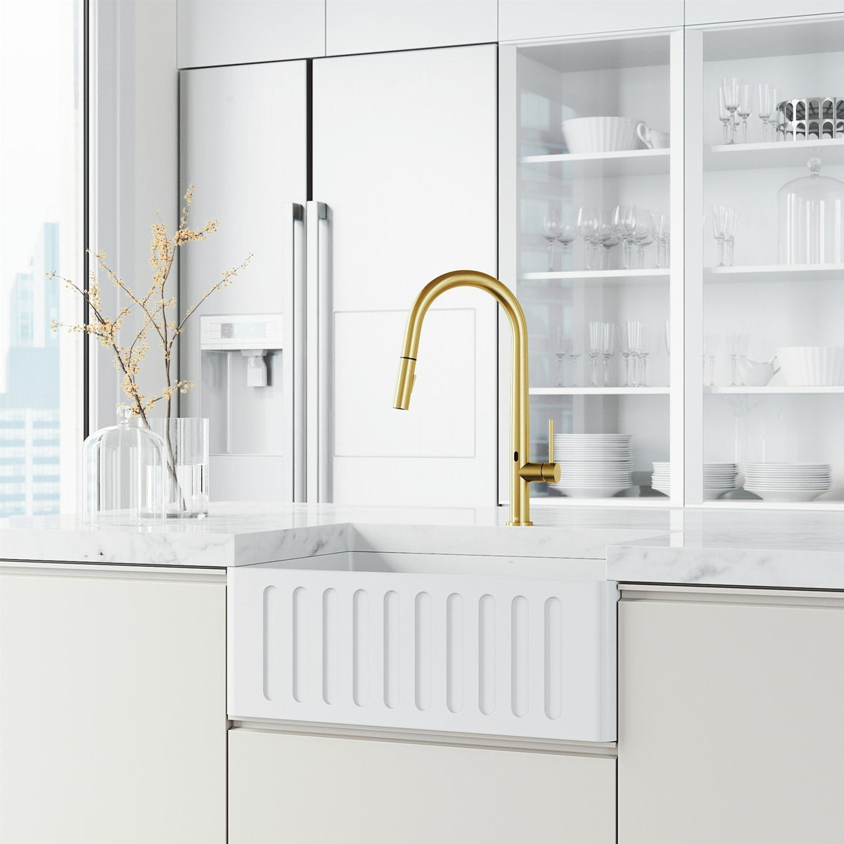 Touchless Pull-Down Kitchen Faucet – Smart Motion Sensor Water Control